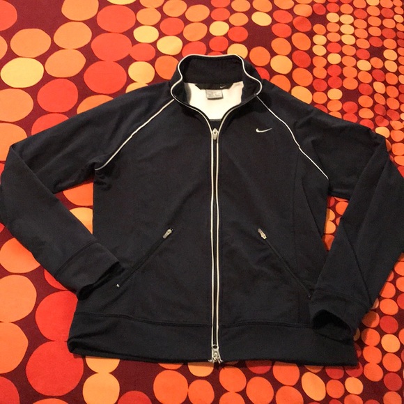 nike jacket with two zippers